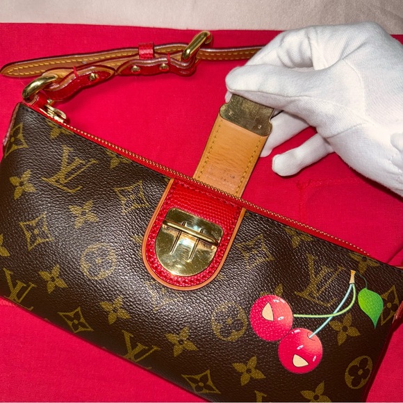 Louis Vuitton Murakami Monogram cherry cerises Lizard Cherry pochette - Picture 13 of 17